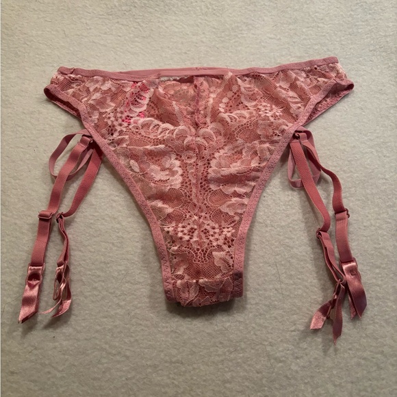 La Senza cheeky panty with garters attached, size small. - Picture 2 of 3